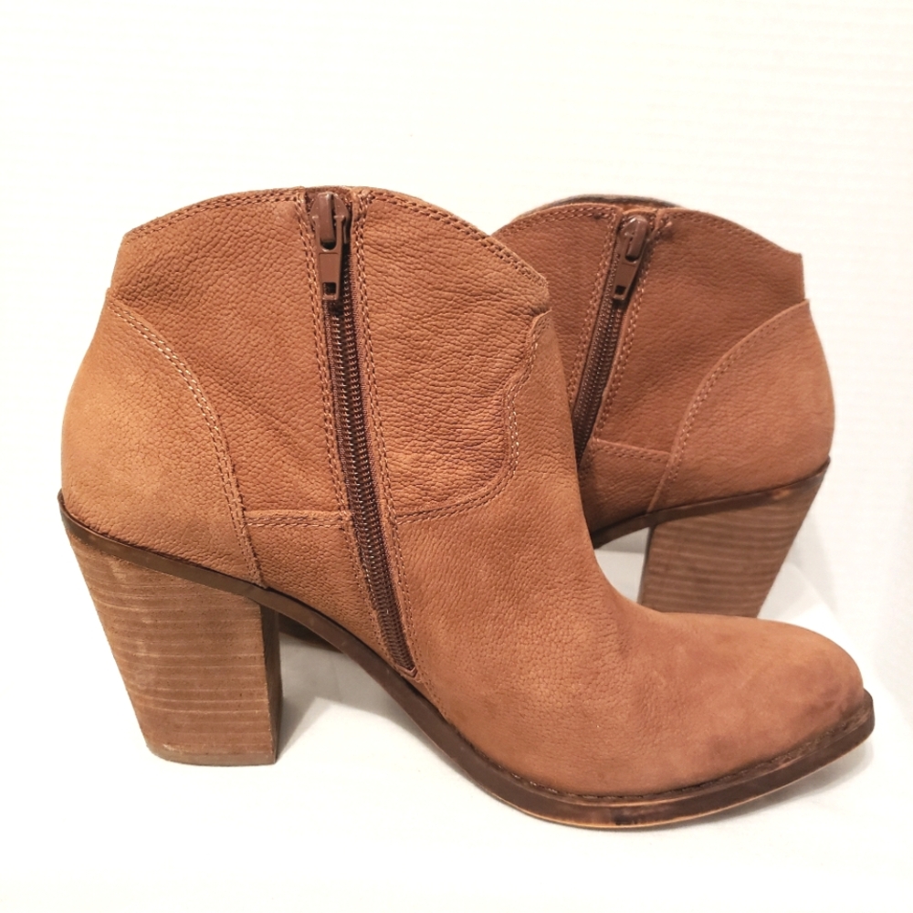 LUCKY BRAND Women's Tan Brown Western Style Ankle Booties Size 10 - Picture 5 of 16